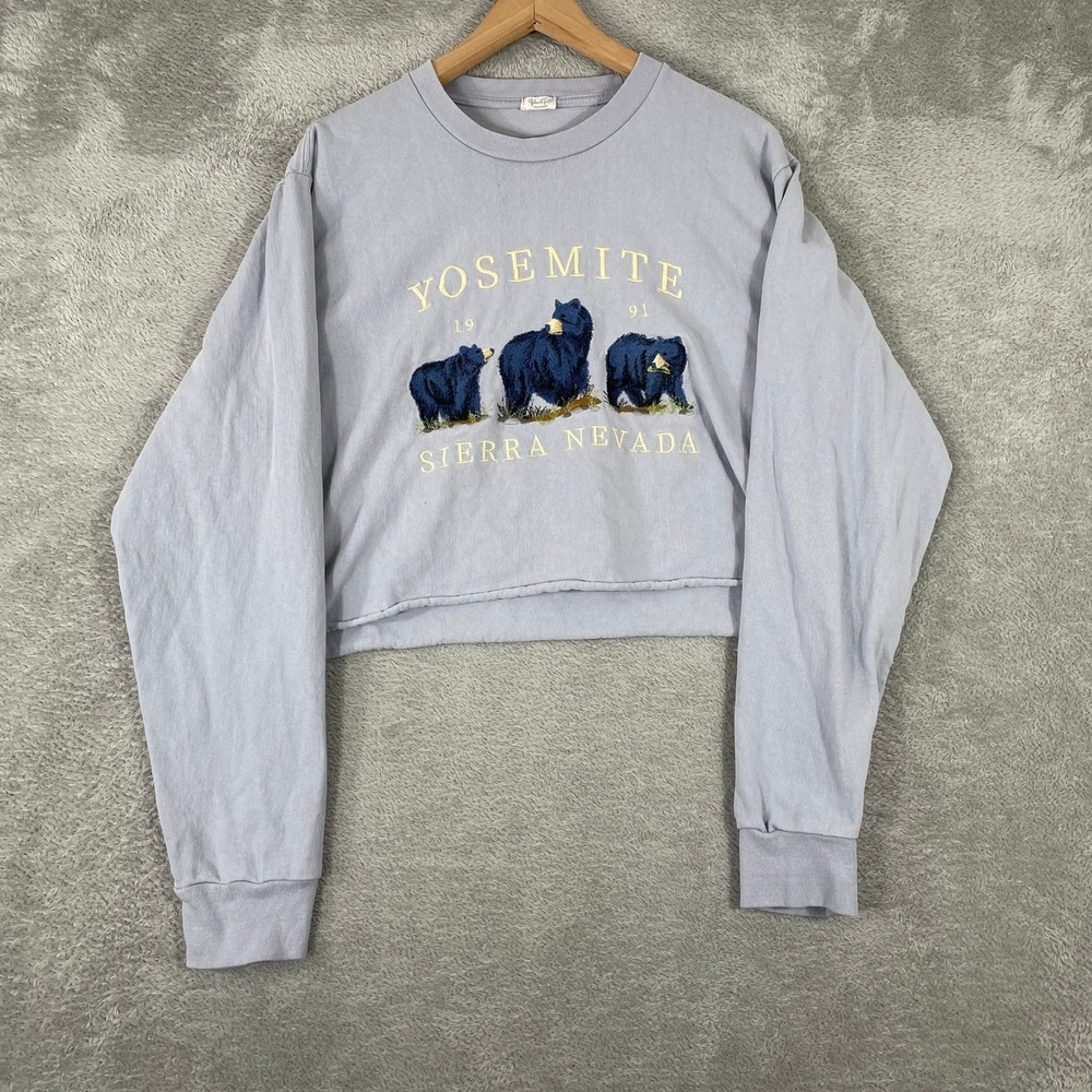 John Galt Brandy Melville Sweatshirt Womens One Size Blue‎ Yosemite Bear Cropped